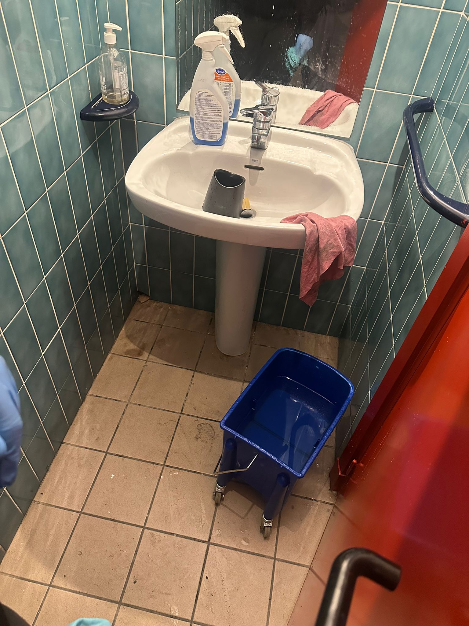 Nettoyage remise en etat apres travaux  toulouse 31000