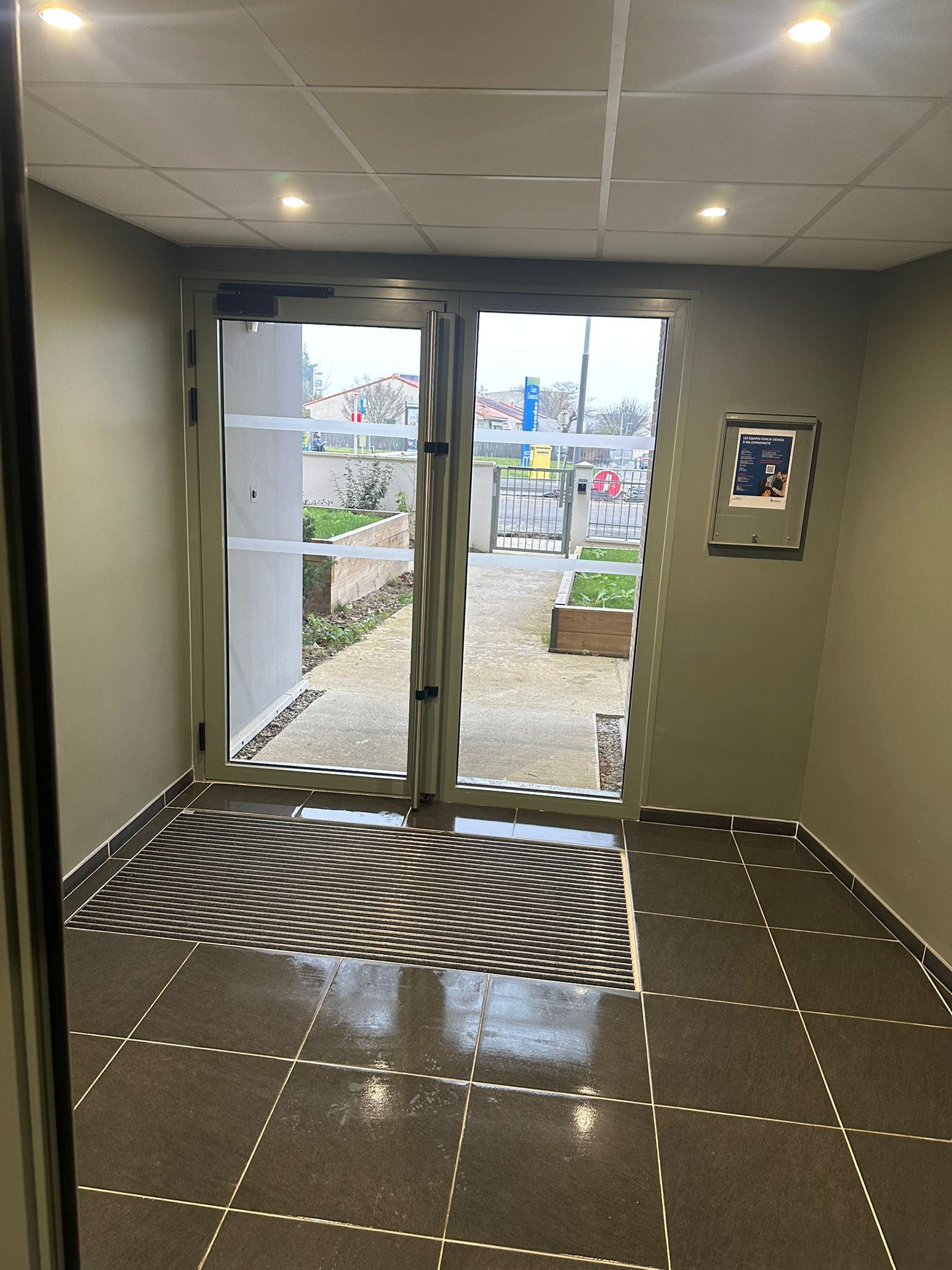 Nettoyage partie commune  longages 31410